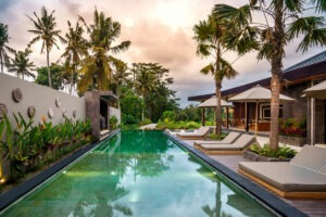 piscine villa lembah giri bali